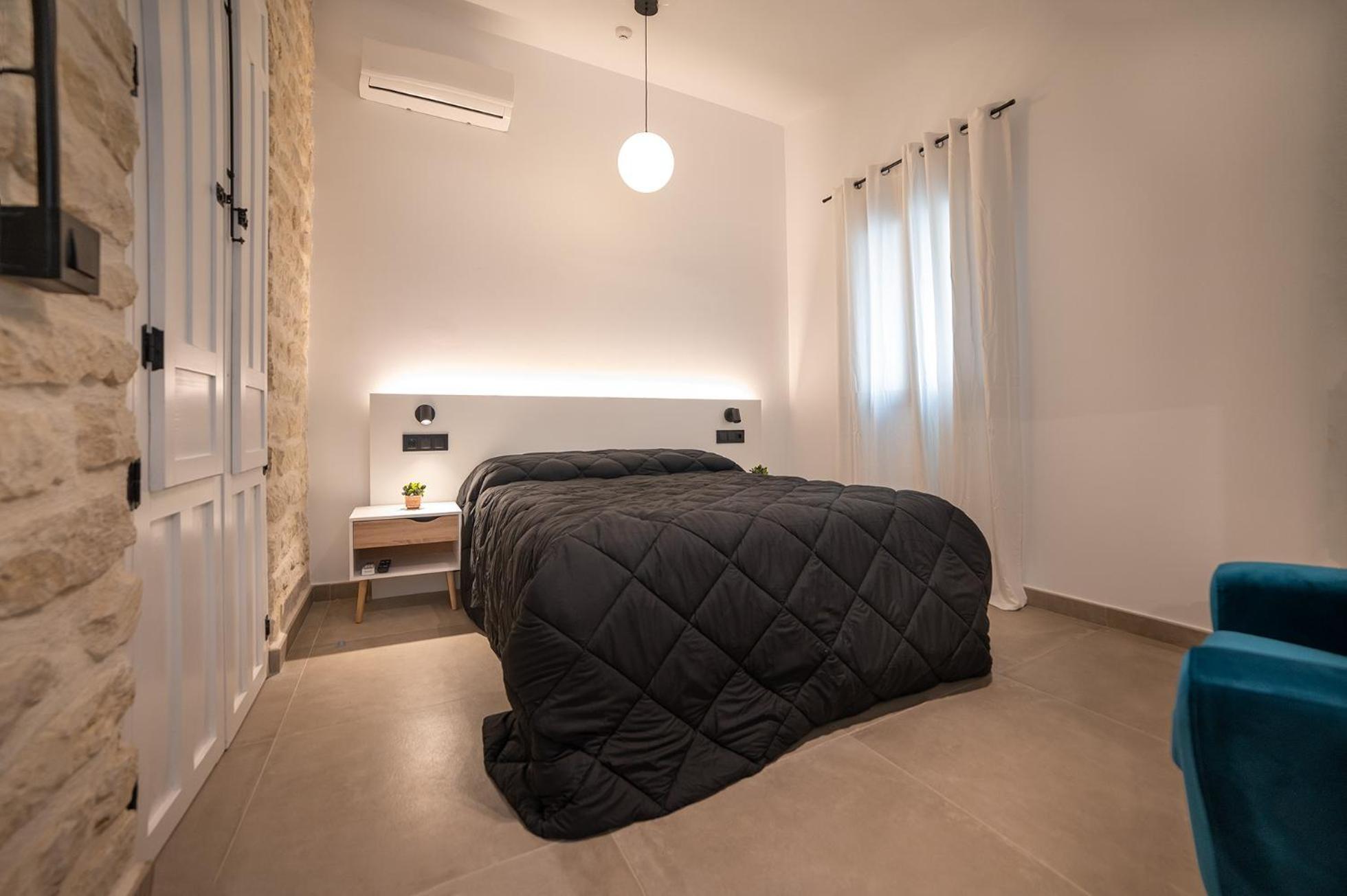 Apartamentos Loliqui Centro Alicante Room photo
